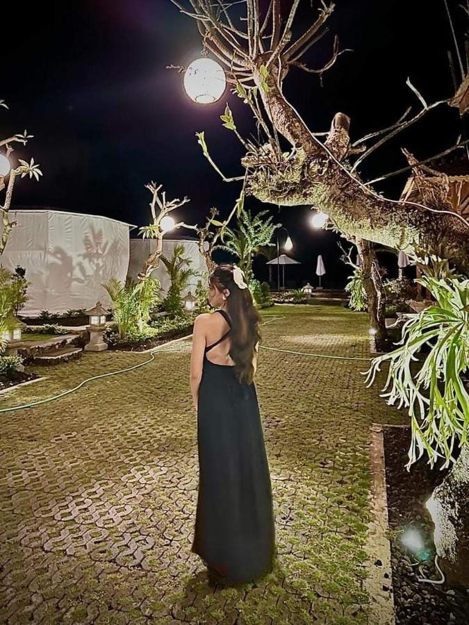 Starlake Villa & Glamping Kubupenlokan Luaran gambar
