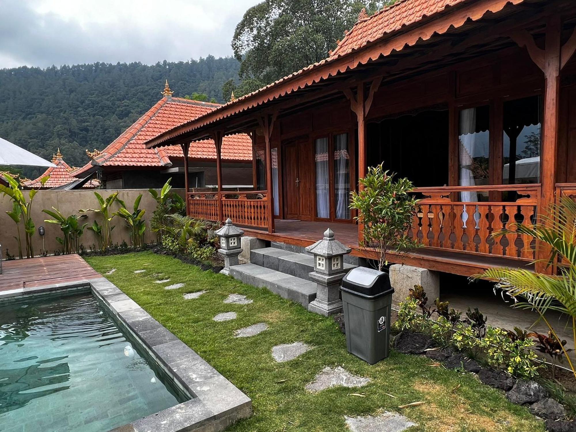 Starlake Villa & Glamping Kubupenlokan Luaran gambar